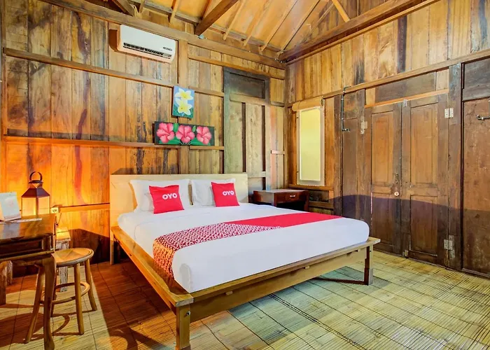 Oyo 3834 House Tien 2*